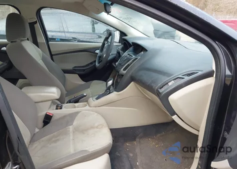 2012 Ford Focus Se из США, поврежденный, VIN 1FAHP3F2XCL419717